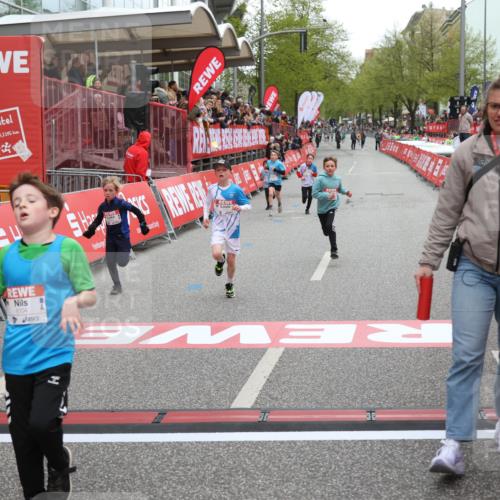 25.04.2026 - Das Zehntel Strokosch-Dieckow http://msf.ph/oto/9626402 25.04.2026 10:49:35 Ziel 6104, 6326, 6407, 7381, 7385, 7547, 7747, 7982, 8025 meine-sportfotos.de