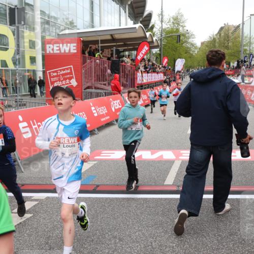 25.04.2026 - Das Zehntel Strokosch-Dieckow http://msf.ph/oto/9626421 25.04.2026 10:49:37 Ziel 6104, 6326, 6407, 7381, 7385, 7547, 7747, 7753, 8025 meine-sportfotos.de