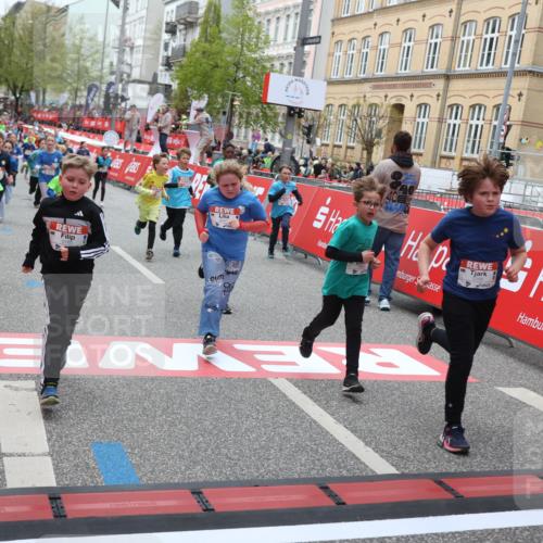 25.04.2026 - Das Zehntel Strokosch-Dieckow http://msf.ph/oto/9626437 25.04.2026 10:59:10 Ziel 5153, 5159, 5185, 5212, 5366, 5568, 5609, 5731, 5757, 5850, 5862, 6347, 6576, 6600, 6681, 6741, 6802, 6843, 7144, 7301, 7318, 7414, 7417, 7516, 7565, 7673, 7677 meine-sportfotos.de