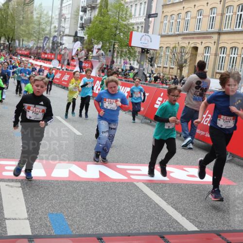 25.04.2026 - Das Zehntel Strokosch-Dieckow http://msf.ph/oto/9626460 25.04.2026 10:59:10 Ziel 5153, 5159, 5185, 5212, 5366, 5568, 5609, 5731, 5757, 5850, 5862, 6347, 6576, 6600, 6681, 6741, 6802, 6843, 7144, 7301, 7318, 7414, 7417, 7516, 7565, 7673, 7677 meine-sportfotos.de