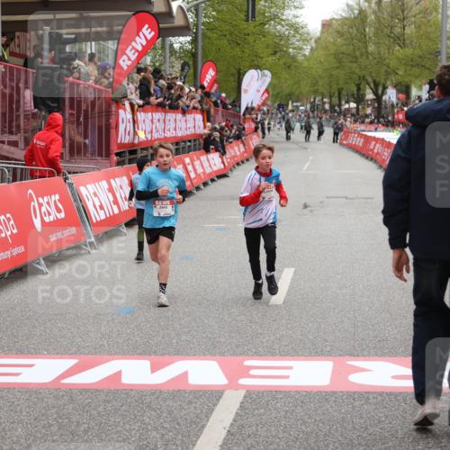 25.04.2026 - Das Zehntel Strokosch-Dieckow http://msf.ph/oto/9626508 25.04.2026 10:49:38 Ziel 6104, 6407, 6913, 7006, 7381, 7385, 7547, 7747, 7753, 8025 meine-sportfotos.de