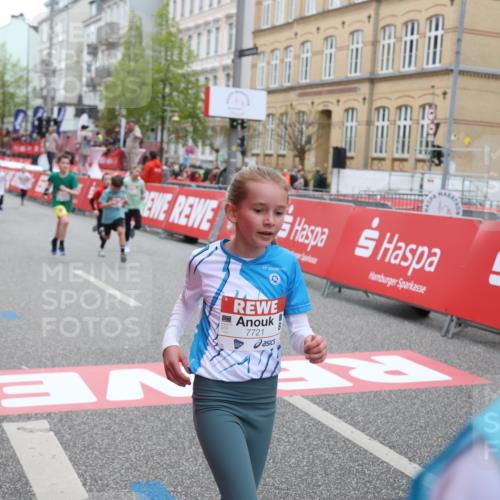 25.04.2026 - Das Zehntel Strokosch-Dieckow http://msf.ph/oto/9626520 25.04.2026 10:52:37 Ziel 5484, 5782, 5820, 5823, 6078, 6424, 7103, 7208, 7300, 7332, 7603, 7700, 7721 meine-sportfotos.de