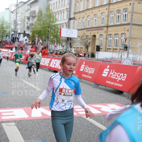 25.04.2026 - Das Zehntel Strokosch-Dieckow http://msf.ph/oto/9626526 25.04.2026 10:52:37 Ziel 5484, 5782, 5820, 5823, 6078, 6424, 7103, 7208, 7300, 7332, 7603, 7700, 7721 meine-sportfotos.de