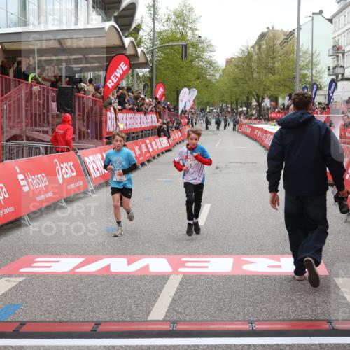 25.04.2026 - Das Zehntel Strokosch-Dieckow http://msf.ph/oto/9626529 25.04.2026 10:49:38 Ziel 6104, 6407, 6913, 7006, 7381, 7385, 7547, 7747, 7753, 8025 meine-sportfotos.de