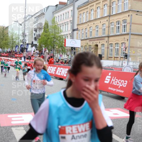 25.04.2026 - Das Zehntel Strokosch-Dieckow http://msf.ph/oto/9626549 25.04.2026 10:52:37 Ziel 5484, 5782, 5820, 5823, 6078, 6424, 7103, 7208, 7300, 7332, 7603, 7700, 7721 meine-sportfotos.de