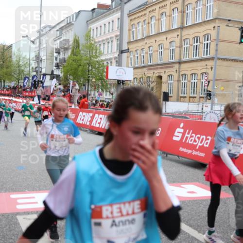 25.04.2026 - Das Zehntel Strokosch-Dieckow http://msf.ph/oto/9626560 25.04.2026 10:52:37 Ziel 5484, 5782, 5820, 5823, 6078, 6424, 7103, 7208, 7300, 7332, 7603, 7700, 7721 meine-sportfotos.de