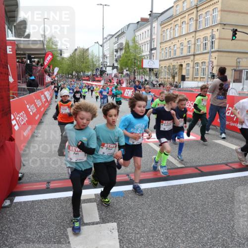 25.04.2026 - Das Zehntel Strokosch-Dieckow http://msf.ph/oto/9626635 25.04.2026 10:59:08 Ziel 5153, 5159, 5185, 5366, 5568, 5609, 6348, 6576, 6600, 6609, 6681, 6741, 6802, 7301, 7318, 7414, 7417, 7516, 7565, 7673, 7677, 7736, 7755 meine-sportfotos.de