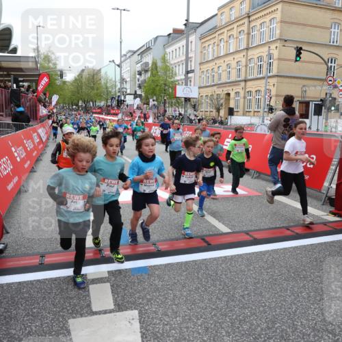 25.04.2026 - Das Zehntel Strokosch-Dieckow http://msf.ph/oto/9626654 25.04.2026 10:59:08 Ziel 5153, 5159, 5185, 5366, 5568, 5609, 6348, 6576, 6600, 6609, 6681, 6741, 6802, 7301, 7318, 7414, 7417, 7516, 7565, 7673, 7677, 7736, 7755 meine-sportfotos.de