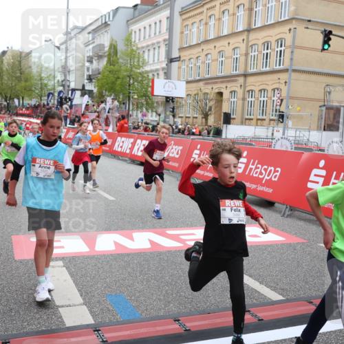 25.04.2026 - Das Zehntel Strokosch-Dieckow http://msf.ph/oto/9626746 25.04.2026 10:52:34 Ziel 5089, 5484, 5526, 5551, 5575, 5782, 5820, 5823, 6078, 6424, 7103, 7208, 7254, 7300, 7332, 7388, 7700 meine-sportfotos.de