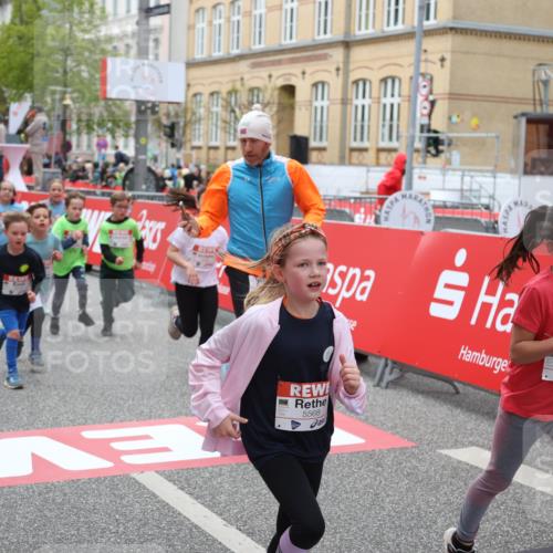 25.04.2026 - Das Zehntel Strokosch-Dieckow http://msf.ph/oto/9626761 25.04.2026 10:59:07 Ziel 5153, 5159, 5568, 5609, 6348, 6574, 6576, 6600, 6609, 6678, 6681, 6741, 6802, 7301, 7318, 7414, 7417, 7516, 7565, 7673, 7677, 7680, 7736, 7755 meine-sportfotos.de