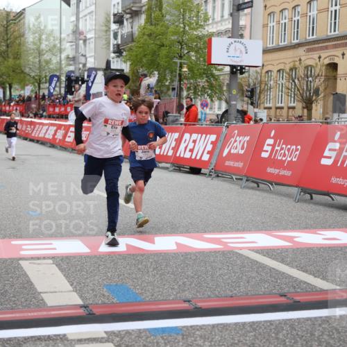 25.04.2026 - Das Zehntel Strokosch-Dieckow http://msf.ph/oto/9626795 25.04.2026 10:50:17 Ziel 5383, 5512, 5579, 5589, 5762, 6327, 6339, 6964, 7619, 7706, 7882, 7939, 7941 meine-sportfotos.de