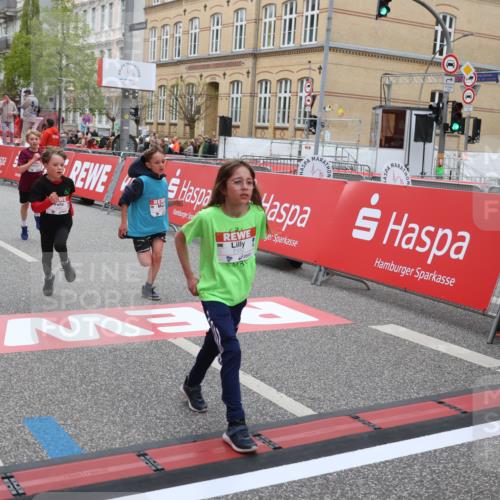25.04.2026 - Das Zehntel Strokosch-Dieckow http://msf.ph/oto/9626804 25.04.2026 10:52:33 Ziel 5089, 5484, 5526, 5551, 5575, 5782, 5820, 5823, 7100, 7103, 7208, 7254, 7300, 7332, 7388 meine-sportfotos.de