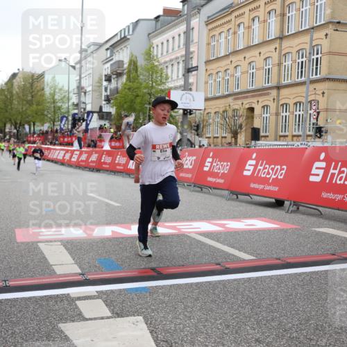 25.04.2026 - Das Zehntel Strokosch-Dieckow http://msf.ph/oto/9626823 25.04.2026 10:50:17 Ziel 5383, 5512, 5579, 5589, 5762, 6327, 6339, 6964, 7619, 7706, 7882, 7939, 7941 meine-sportfotos.de
