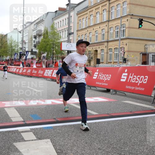 25.04.2026 - Das Zehntel Strokosch-Dieckow http://msf.ph/oto/9626839 25.04.2026 10:50:18 Ziel 5383, 5512, 5579, 5589, 6327, 6339, 7619, 7706, 7882, 7939, 7941 meine-sportfotos.de