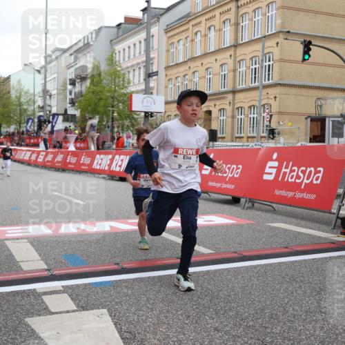 25.04.2026 - Das Zehntel Strokosch-Dieckow http://msf.ph/oto/9626848 25.04.2026 10:50:18 Ziel 5383, 5512, 5579, 5589, 6327, 6339, 7619, 7706, 7882, 7939, 7941 meine-sportfotos.de
