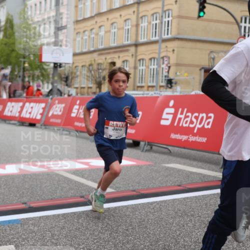 25.04.2026 - Das Zehntel Strokosch-Dieckow http://msf.ph/oto/9626865 25.04.2026 10:50:18 Ziel 5383, 5512, 5579, 5589, 6327, 6339, 7619, 7706, 7882, 7939, 7941 meine-sportfotos.de