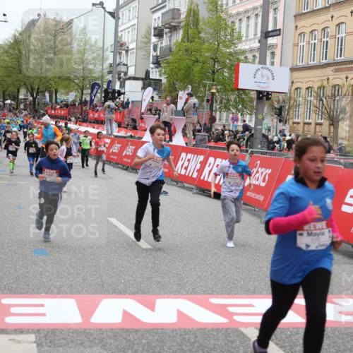 25.04.2026 - Das Zehntel Strokosch-Dieckow http://msf.ph/oto/9626948 25.04.2026 10:59:02 Ziel 5206, 5616, 5643, 6348, 6378, 6574, 6609, 6662, 6678, 6681, 6837, 6893, 6897, 7680, 7736, 7755, 7915 meine-sportfotos.de