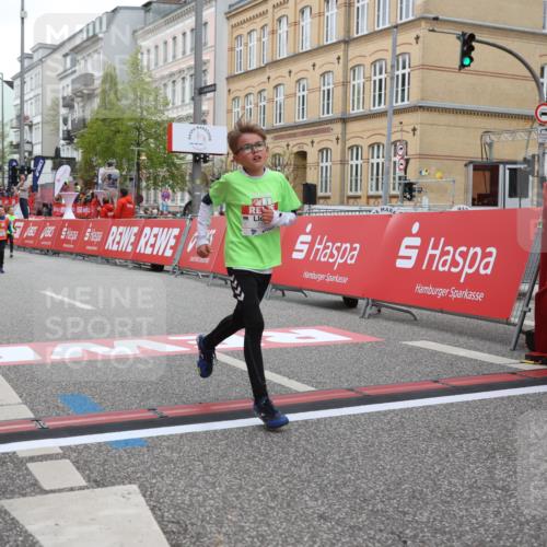 25.04.2026 - Das Zehntel Strokosch-Dieckow http://msf.ph/oto/9627038 25.04.2026 10:50:24 Ziel 5005, 5577, 7156 meine-sportfotos.de