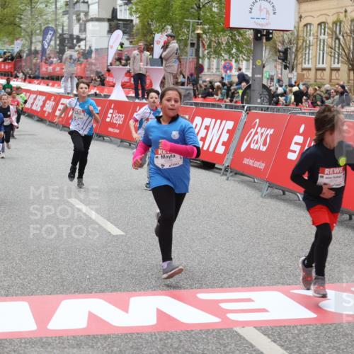 25.04.2026 - Das Zehntel Strokosch-Dieckow http://msf.ph/oto/9627045 25.04.2026 10:59:01 Ziel 5032, 5206, 5377, 5608, 5616, 5643, 5810, 6348, 6378, 6574, 6609, 6662, 6678, 6837, 6893, 6897, 7680, 7736, 7755, 7915 meine-sportfotos.de