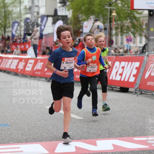 25.04.2026 - Das Zehntel Strokosch-Dieckow http://msf.ph/oto/9627081 25.04.2026 10:50:26 Ziel 5005, 5577, 6075, 6883, 7156 meine-sportfotos.de