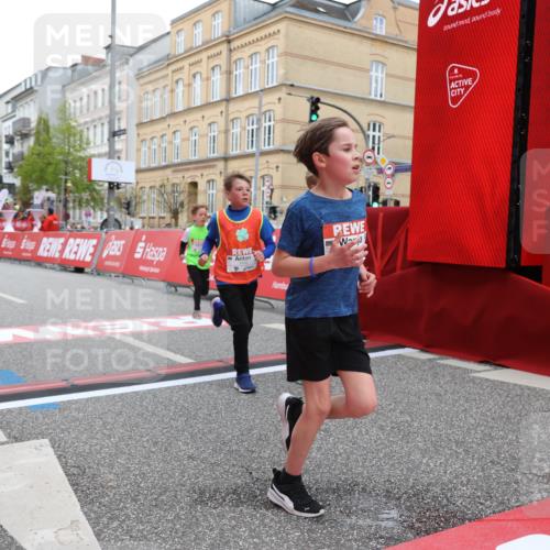 25.04.2026 - Das Zehntel Strokosch-Dieckow http://msf.ph/oto/9627141 25.04.2026 10:50:28 Ziel 5005, 5577, 6075, 6883, 7156 meine-sportfotos.de