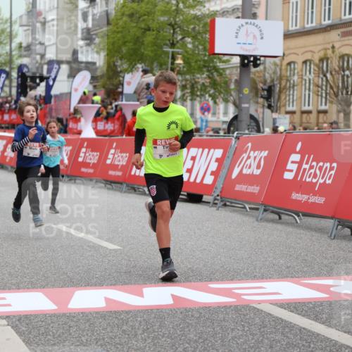 25.04.2026 - Das Zehntel Strokosch-Dieckow http://msf.ph/oto/9627162 25.04.2026 10:50:30 Ziel 5101, 5444, 6044, 6075, 6248, 6883, 7259, 7408 meine-sportfotos.de