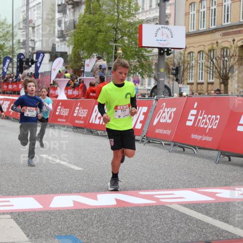 25.04.2026 - Das Zehntel Strokosch-Dieckow http://msf.ph/oto/9627172 25.04.2026 10:50:31 Ziel 5101, 5444, 6042, 6044, 6075, 6248, 6883, 7259, 7408 meine-sportfotos.de