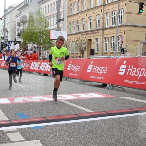 25.04.2026 - Das Zehntel Strokosch-Dieckow http://msf.ph/oto/9627179 25.04.2026 10:50:31 Ziel 5101, 5444, 6042, 6044, 6075, 6248, 6883, 7259, 7408 meine-sportfotos.de