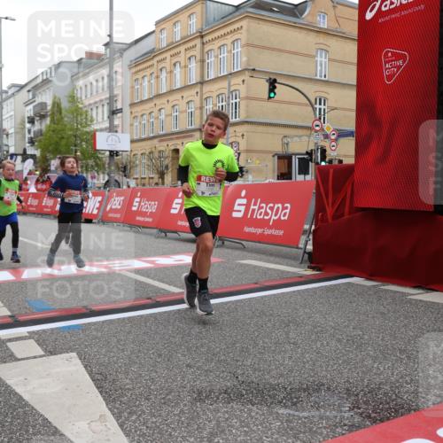 25.04.2026 - Das Zehntel Strokosch-Dieckow http://msf.ph/oto/9627215 25.04.2026 10:50:32 Ziel 5101, 5444, 6042, 6044, 6075, 6248, 6883, 7259, 7408, 7409 meine-sportfotos.de