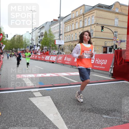 25.04.2026 - Das Zehntel Strokosch-Dieckow http://msf.ph/oto/9627296 25.04.2026 10:50:35 Ziel 5101, 5304, 5444, 6042, 6044, 6210, 6248, 7259, 7408, 7409, 7635, 7695 meine-sportfotos.de