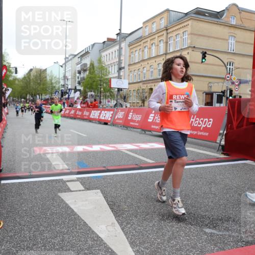 25.04.2026 - Das Zehntel Strokosch-Dieckow http://msf.ph/oto/9627302 25.04.2026 10:50:35 Ziel 5101, 5304, 5444, 6042, 6044, 6210, 6248, 7259, 7408, 7409, 7635, 7695 meine-sportfotos.de