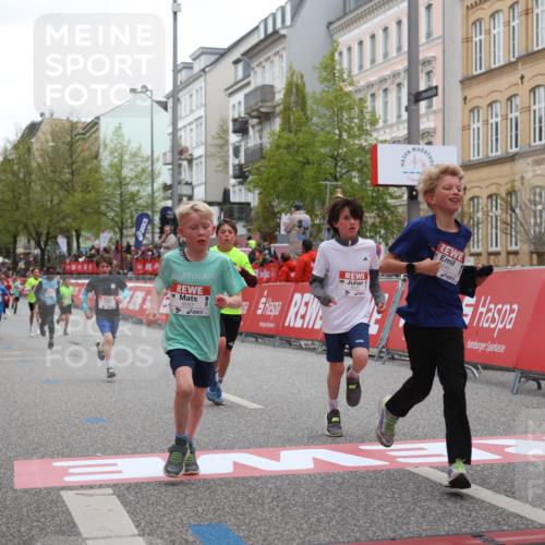 25.04.2026 - Das Zehntel Strokosch-Dieckow http://msf.ph/oto/9627385 25.04.2026 10:50:45 Ziel 5833, 6043, 6332, 6684, 7257, 7929, 8032, 8037, 8040, 8051, 8054 meine-sportfotos.de