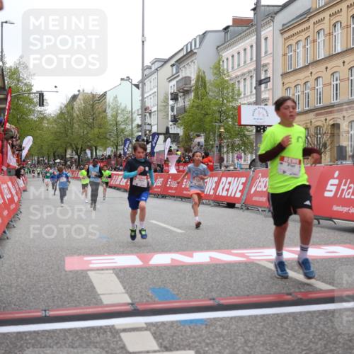 25.04.2026 - Das Zehntel Strokosch-Dieckow http://msf.ph/oto/9627438 25.04.2026 10:50:47 Ziel 5833, 6043, 6332, 6414, 6684, 7257, 7929, 8032, 8037, 8040, 8051, 8054 meine-sportfotos.de