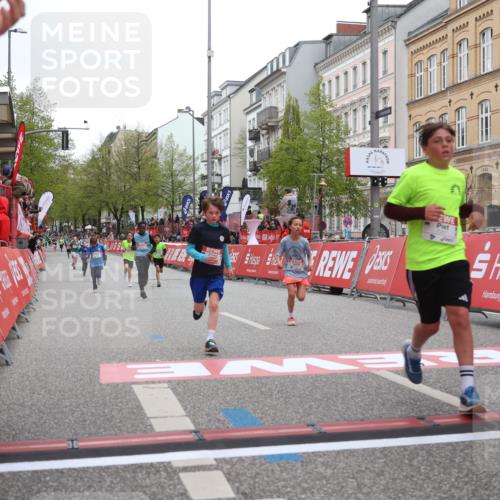 25.04.2026 - Das Zehntel Strokosch-Dieckow http://msf.ph/oto/9627448 25.04.2026 10:50:47 Ziel 5833, 6043, 6332, 6414, 6684, 7257, 7929, 8032, 8037, 8040, 8051, 8054 meine-sportfotos.de