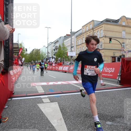 25.04.2026 - Das Zehntel Strokosch-Dieckow http://msf.ph/oto/9627470 25.04.2026 10:50:48 Ziel 6043, 6414, 6684, 7257, 7688, 7929, 8032, 8037, 8040, 8054 meine-sportfotos.de