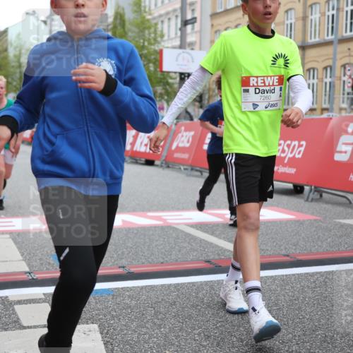 25.04.2026 - Das Zehntel Strokosch-Dieckow http://msf.ph/oto/9627580 25.04.2026 10:50:54 Ziel 5391, 5587, 6000, 6059, 6141, 6349, 6414, 6710, 7260, 7688, 7951 meine-sportfotos.de