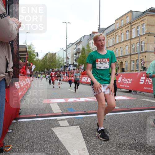 25.04.2026 - Das Zehntel Strokosch-Dieckow http://msf.ph/oto/9627646 25.04.2026 10:50:57 Ziel 5391, 5587, 6000, 6059, 6066, 6141, 6349, 6710, 7260, 7582, 7951 meine-sportfotos.de