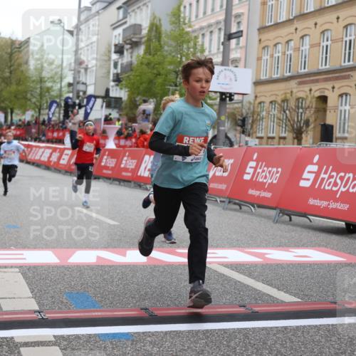 25.04.2026 - Das Zehntel Strokosch-Dieckow http://msf.ph/oto/9627745 25.04.2026 10:51:00 Ziel 5391, 6000, 6066, 6410, 6510, 6533, 6555, 7393, 7501, 7582, 7951 meine-sportfotos.de