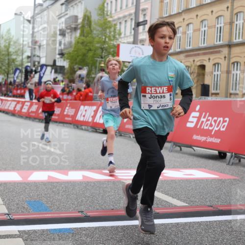 25.04.2026 - Das Zehntel Strokosch-Dieckow http://msf.ph/oto/9627758 25.04.2026 10:51:00 Ziel 5391, 6000, 6066, 6410, 6510, 6533, 6555, 7393, 7501, 7582, 7951 meine-sportfotos.de