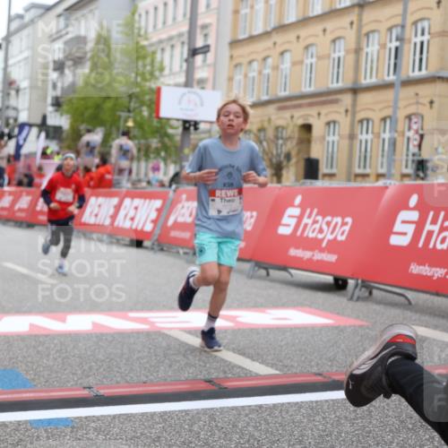 25.04.2026 - Das Zehntel Strokosch-Dieckow http://msf.ph/oto/9627781 25.04.2026 10:51:01 Ziel 6000, 6066, 6119, 6410, 6510, 6525, 6533, 6555, 7393, 7501, 7582, 7951 meine-sportfotos.de