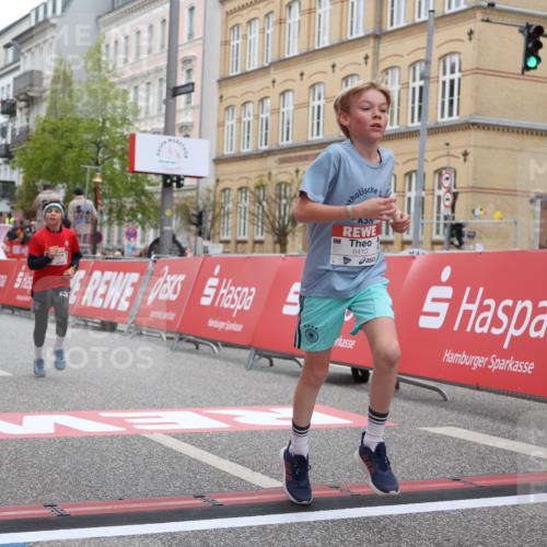 25.04.2026 - Das Zehntel Strokosch-Dieckow http://msf.ph/oto/9627809 25.04.2026 10:51:01 Ziel 6000, 6066, 6119, 6410, 6510, 6525, 6533, 6555, 7393, 7501, 7582, 7951 meine-sportfotos.de