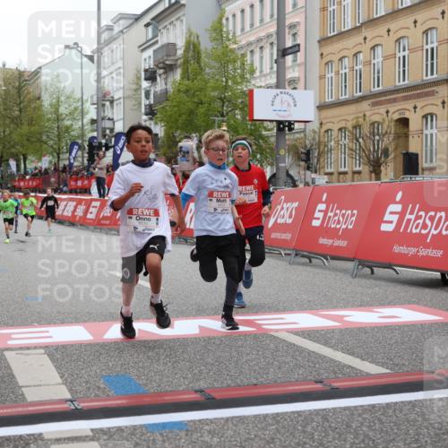 25.04.2026 - Das Zehntel Strokosch-Dieckow http://msf.ph/oto/9627821 25.04.2026 10:51:02 Ziel 6000, 6066, 6119, 6410, 6510, 6525, 6533, 6555, 7393, 7501, 7582 meine-sportfotos.de