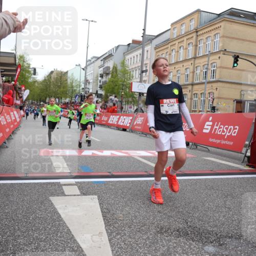 25.04.2026 - Das Zehntel Strokosch-Dieckow http://msf.ph/oto/9627959 25.04.2026 10:51:06 Ziel 5287, 5298, 5482, 6119, 6410, 6496, 6510, 6525, 6533, 6555, 6733, 7331, 7393, 7501 meine-sportfotos.de