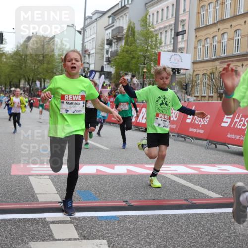 25.04.2026 - Das Zehntel Strokosch-Dieckow http://msf.ph/oto/9627998 25.04.2026 10:51:07 Ziel 5287, 5298, 5482, 5736, 6119, 6410, 6496, 6510, 6525, 6533, 6555, 6733, 7104, 7331, 7393, 7704 meine-sportfotos.de