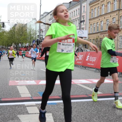 25.04.2026 - Das Zehntel Strokosch-Dieckow http://msf.ph/oto/9628046 25.04.2026 10:51:07 Ziel 5287, 5298, 5482, 5736, 6119, 6410, 6496, 6510, 6525, 6533, 6555, 6733, 7104, 7331, 7393, 7704 meine-sportfotos.de