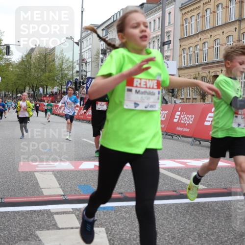 25.04.2026 - Das Zehntel Strokosch-Dieckow http://msf.ph/oto/9628054 25.04.2026 10:51:07 Ziel 5287, 5298, 5482, 5736, 6119, 6410, 6496, 6510, 6525, 6533, 6555, 6733, 7104, 7331, 7393, 7704 meine-sportfotos.de