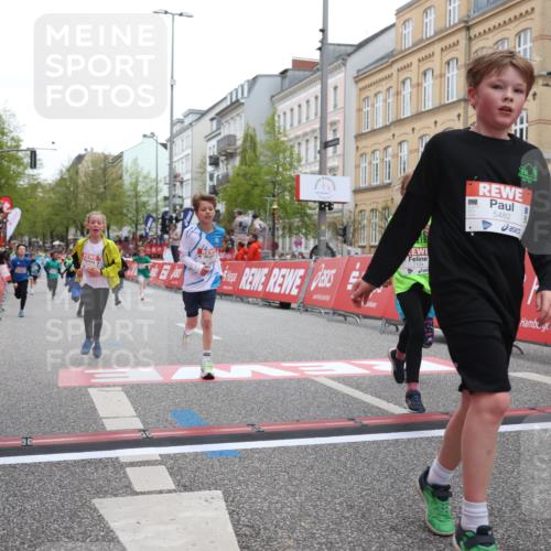 25.04.2026 - Das Zehntel Strokosch-Dieckow http://msf.ph/oto/9628132 25.04.2026 10:51:09 Ziel 5036, 5287, 5298, 5482, 5736, 6119, 6496, 6525, 6733, 7104, 7198, 7199, 7331, 7704 meine-sportfotos.de