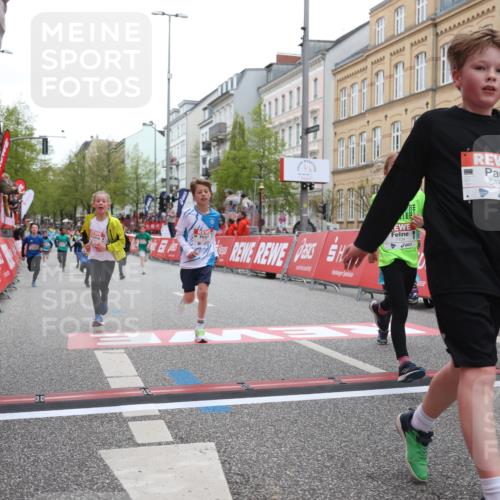 25.04.2026 - Das Zehntel Strokosch-Dieckow http://msf.ph/oto/9628137 25.04.2026 10:51:09 Ziel 5036, 5287, 5298, 5482, 5736, 6119, 6496, 6525, 6733, 7104, 7198, 7199, 7331, 7704 meine-sportfotos.de