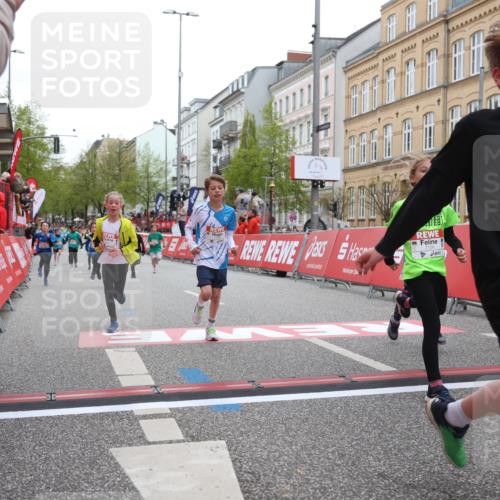 25.04.2026 - Das Zehntel Strokosch-Dieckow http://msf.ph/oto/9628144 25.04.2026 10:51:09 Ziel 5036, 5287, 5298, 5482, 5736, 6119, 6496, 6525, 6733, 7104, 7198, 7199, 7331, 7704 meine-sportfotos.de