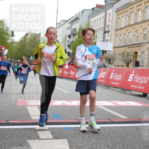 25.04.2026 - Das Zehntel Strokosch-Dieckow http://msf.ph/oto/9628192 25.04.2026 10:51:10 Ziel 5036, 5287, 5298, 5482, 5736, 6496, 6733, 7104, 7198, 7199, 7201, 7331, 7704, 7928 meine-sportfotos.de